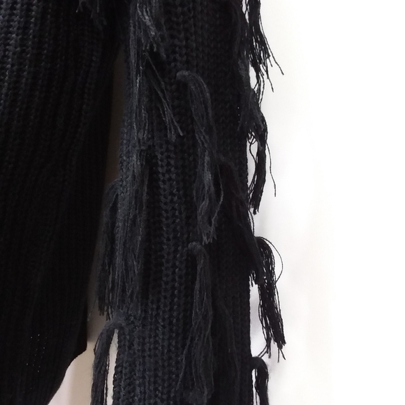 Trendy Threads Black Pullover Knit Sweater - Picture 3 of 5